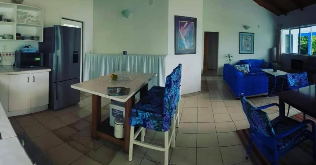 Are Tamareni 2Br Beach Cottage Or River Studio Avarua Pokoj fotografie